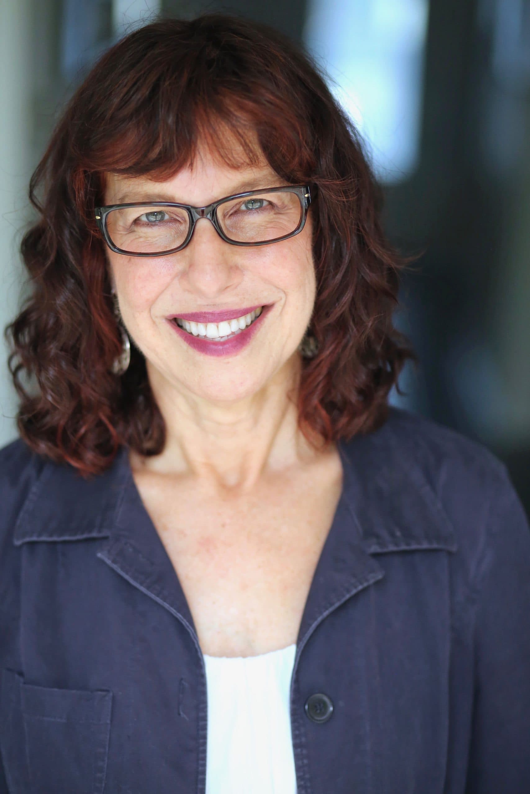 Portrait of Cynthia Kahn